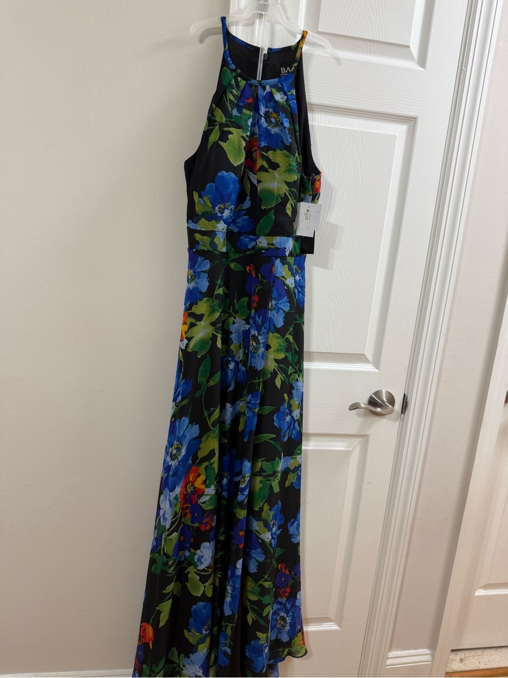 NWT SIZE 4 BETSY& ADAM Betsy Printed Pleated Sleeveless Dress